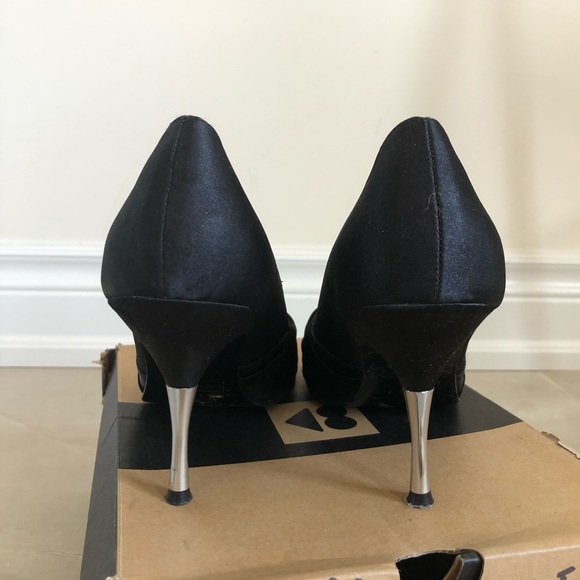 Le Château Heels 3.5” - Picture 4 of 11